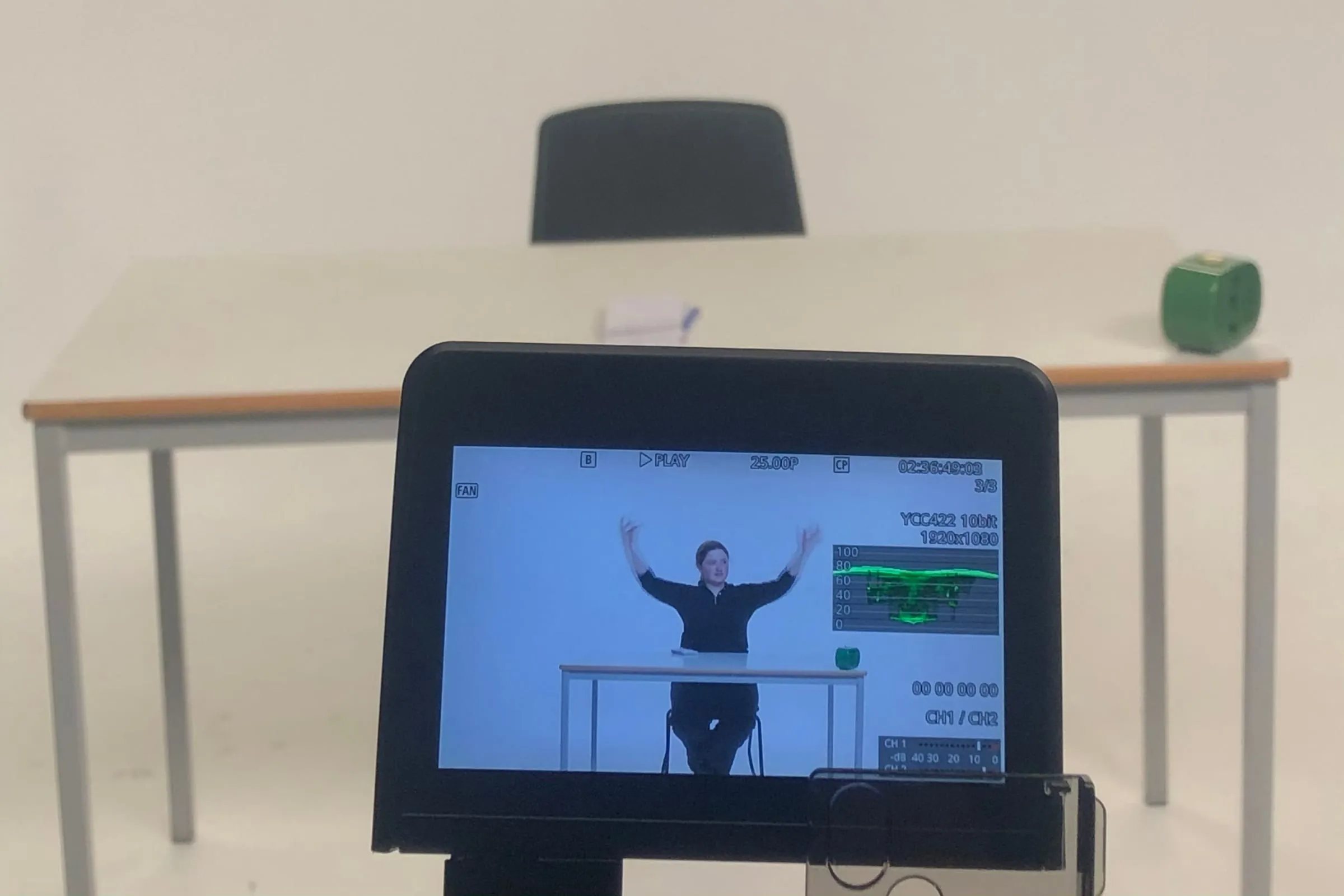 D8BFF387-A872-46A7-BEB8-72B6F3DBF5AE