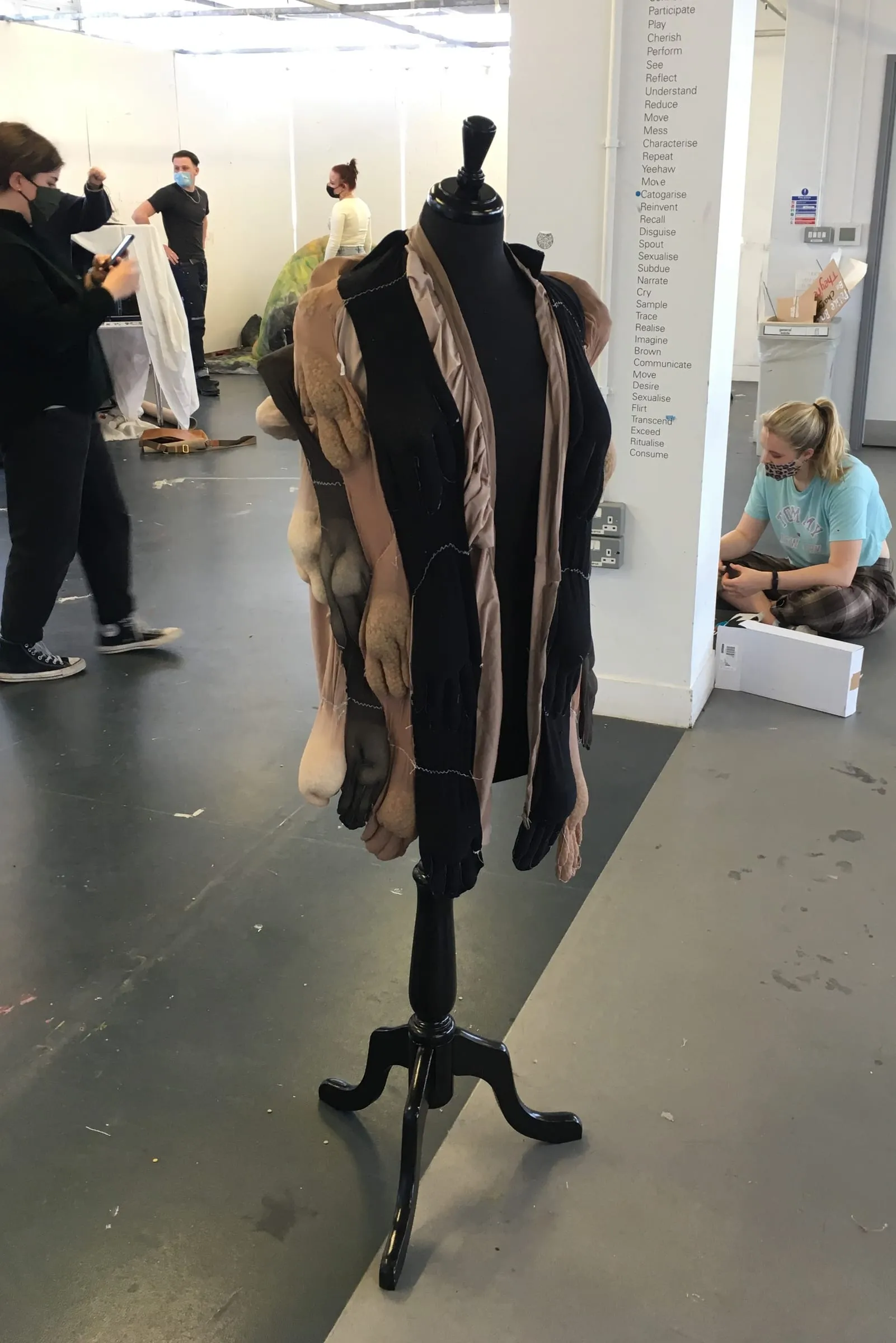 EsmeLafferty behindthescenes image3