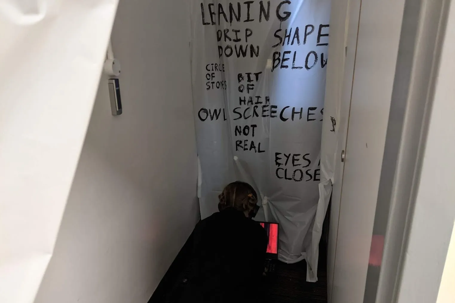 TheoHamilton-BehindTheScenes4